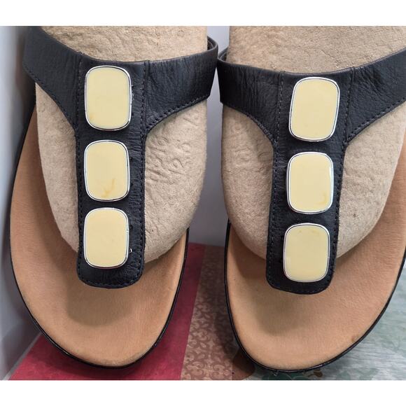 FitFlop Pietra II Black Leather Jeweled Slide Sandals Size Womens US 7 Medium - Picture 2 of 11